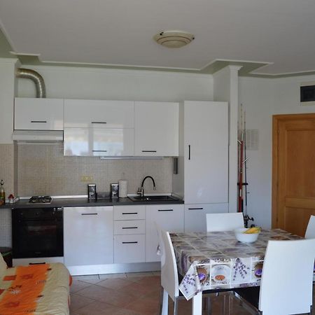 Apartment Švrćo Žaborić Extérieur photo