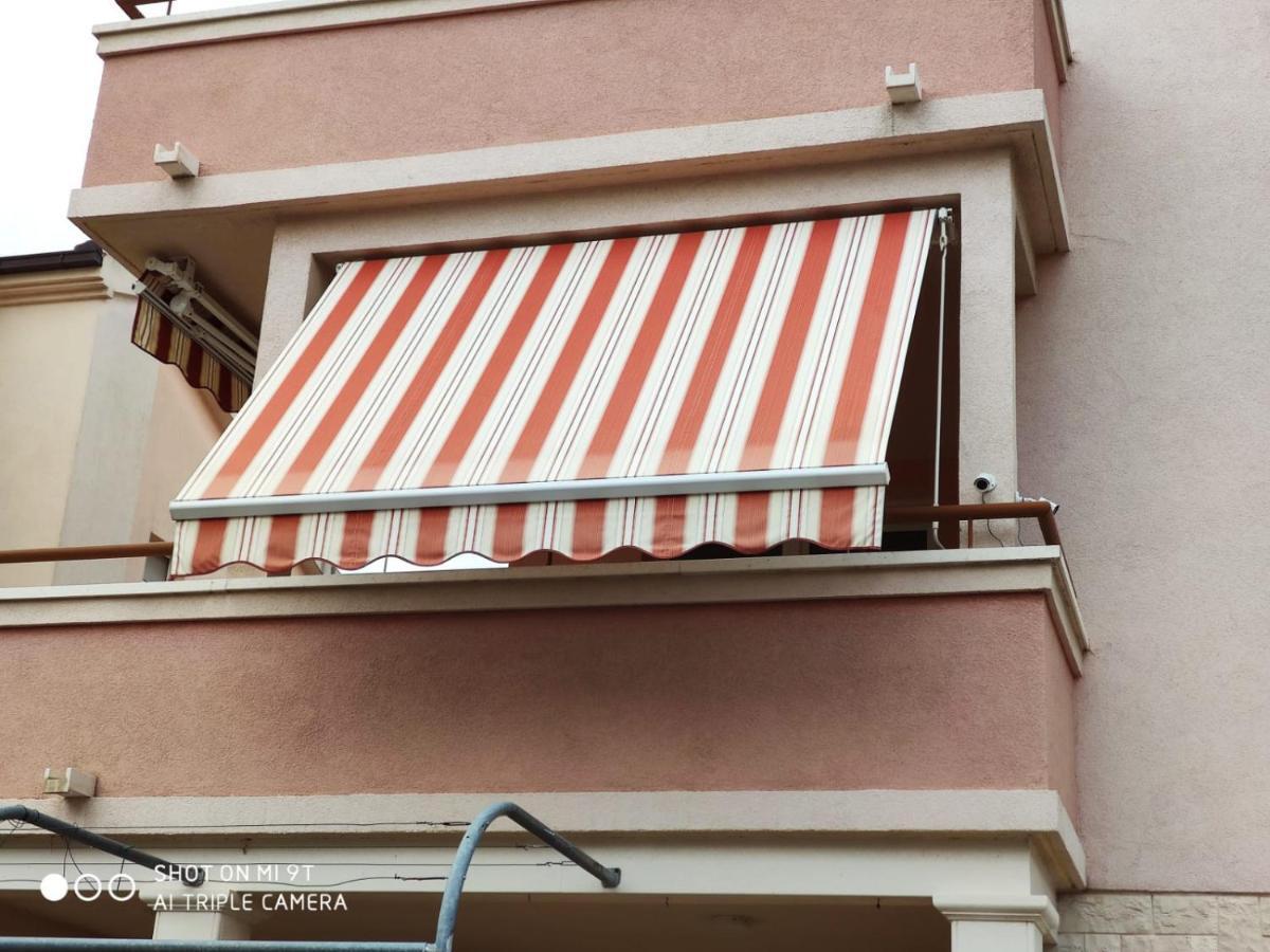 Apartment Švrćo Žaborić Extérieur photo
